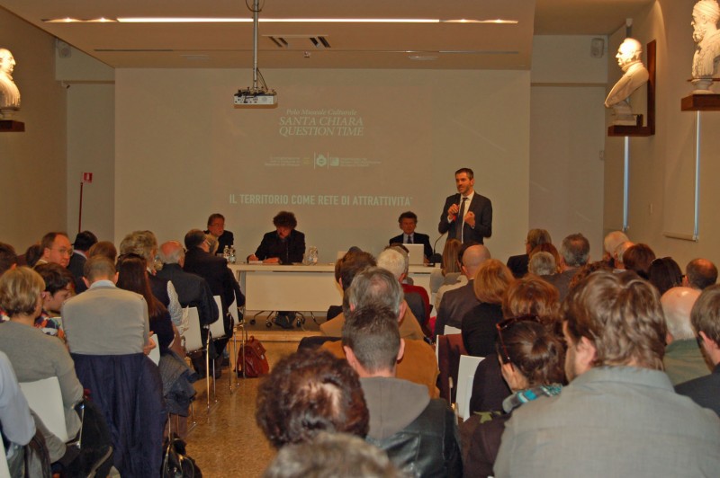 Il teatro della politica
