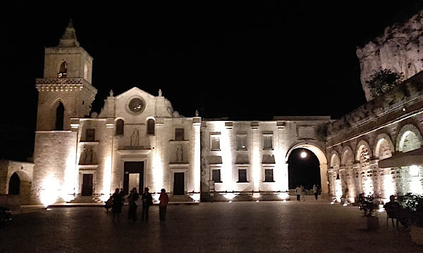 Sassi di Matera - chiesa di San Pietro Caveoso