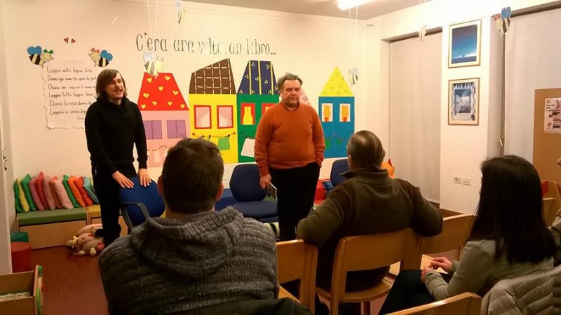 Scrivere (e leggere) il teatro