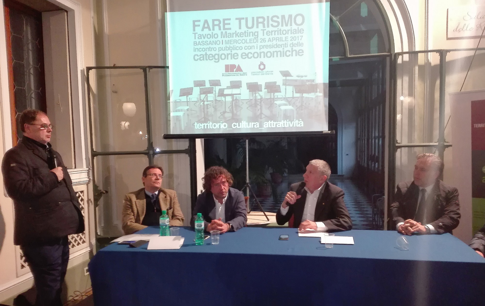Categoricamente Sì