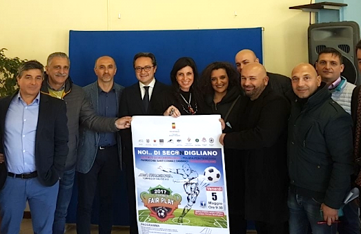 Un calcio al bullismo