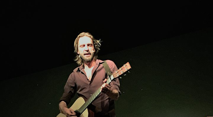 Luci e ombre in musica e poesia
