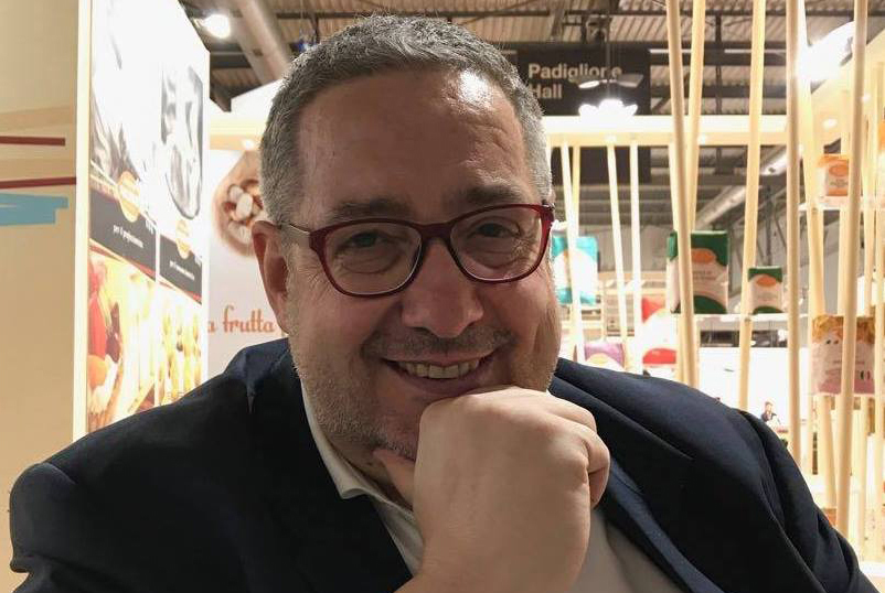 Confcommercio, Astuni si dimette