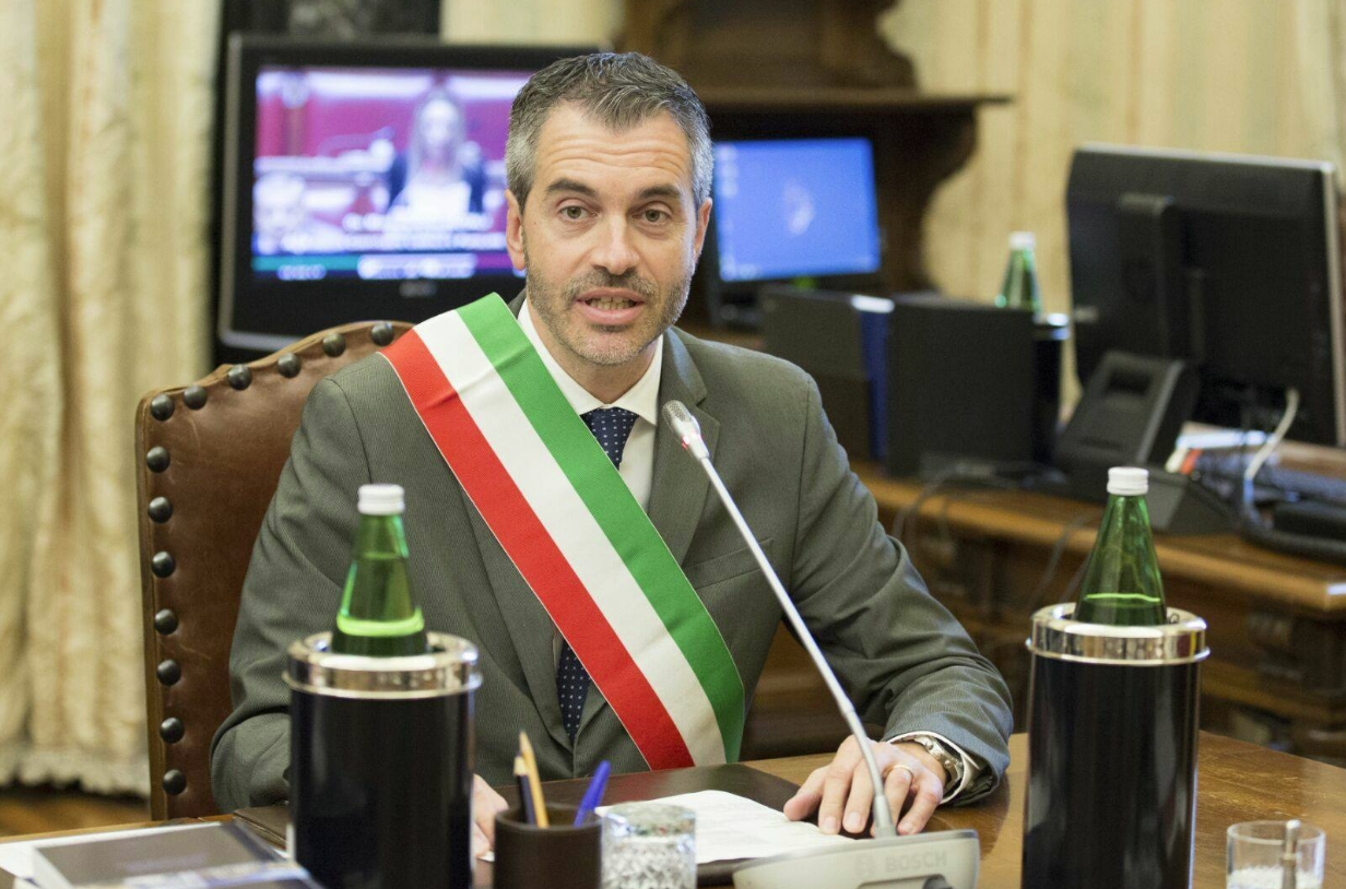 Cari commercianti