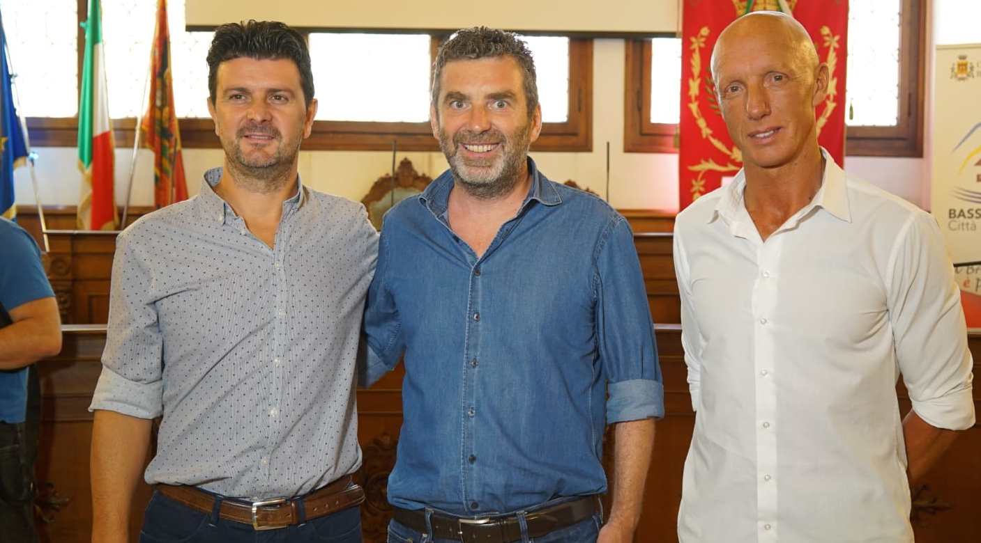 Bassano alza la testa (e la voce)