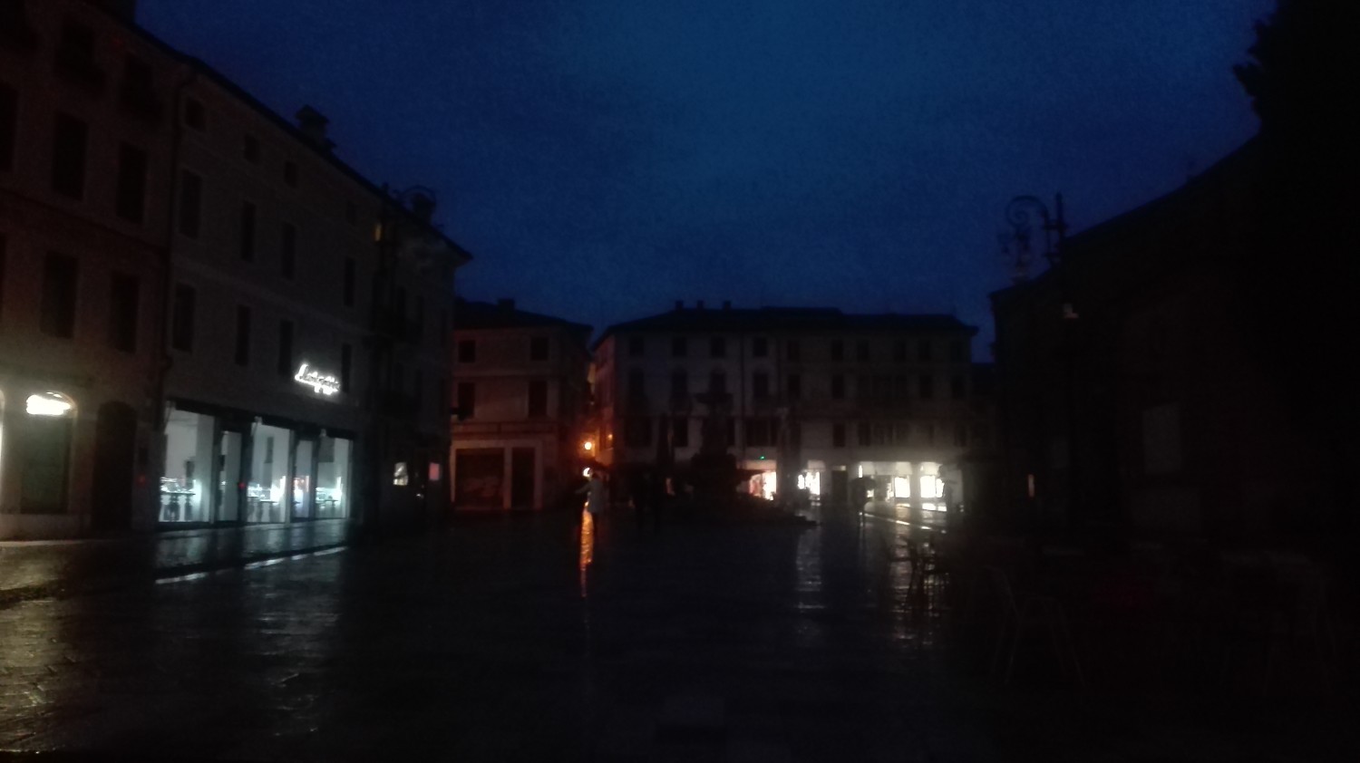 Il lato oscuro della Luna