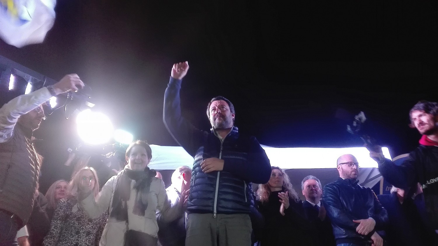 Salvini Night Fever