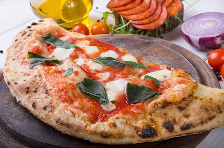 La pizza e il calzone