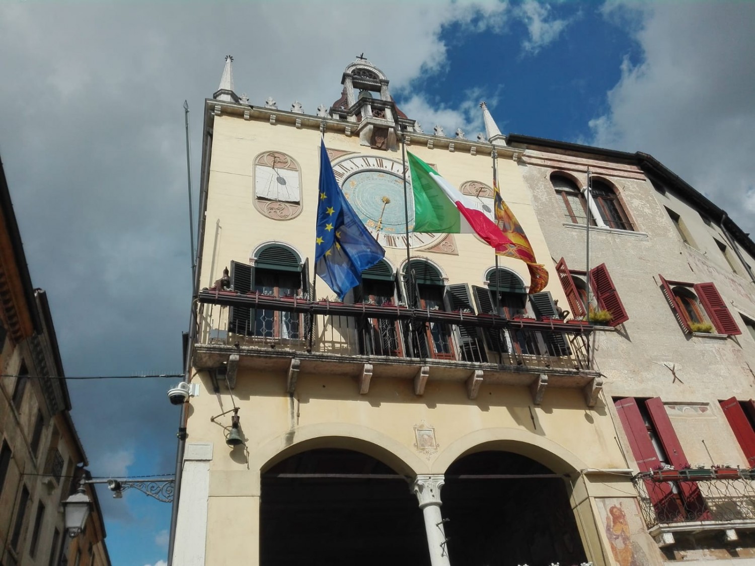 Giunta a proposito