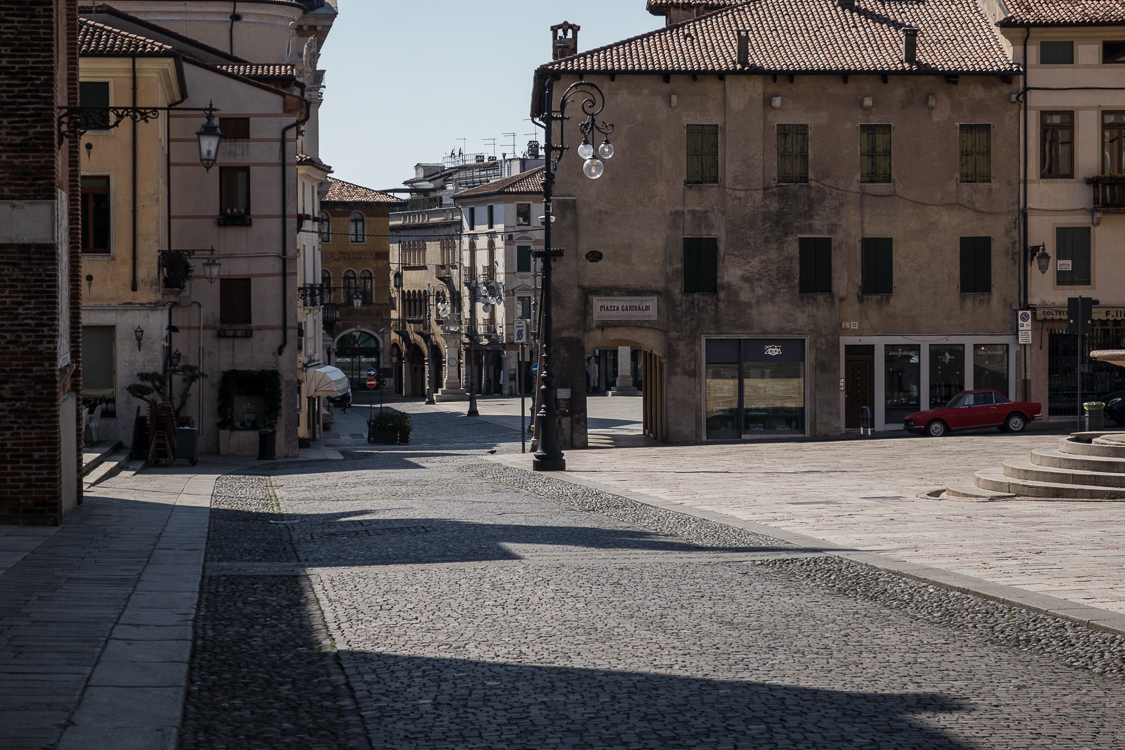 La città vuota