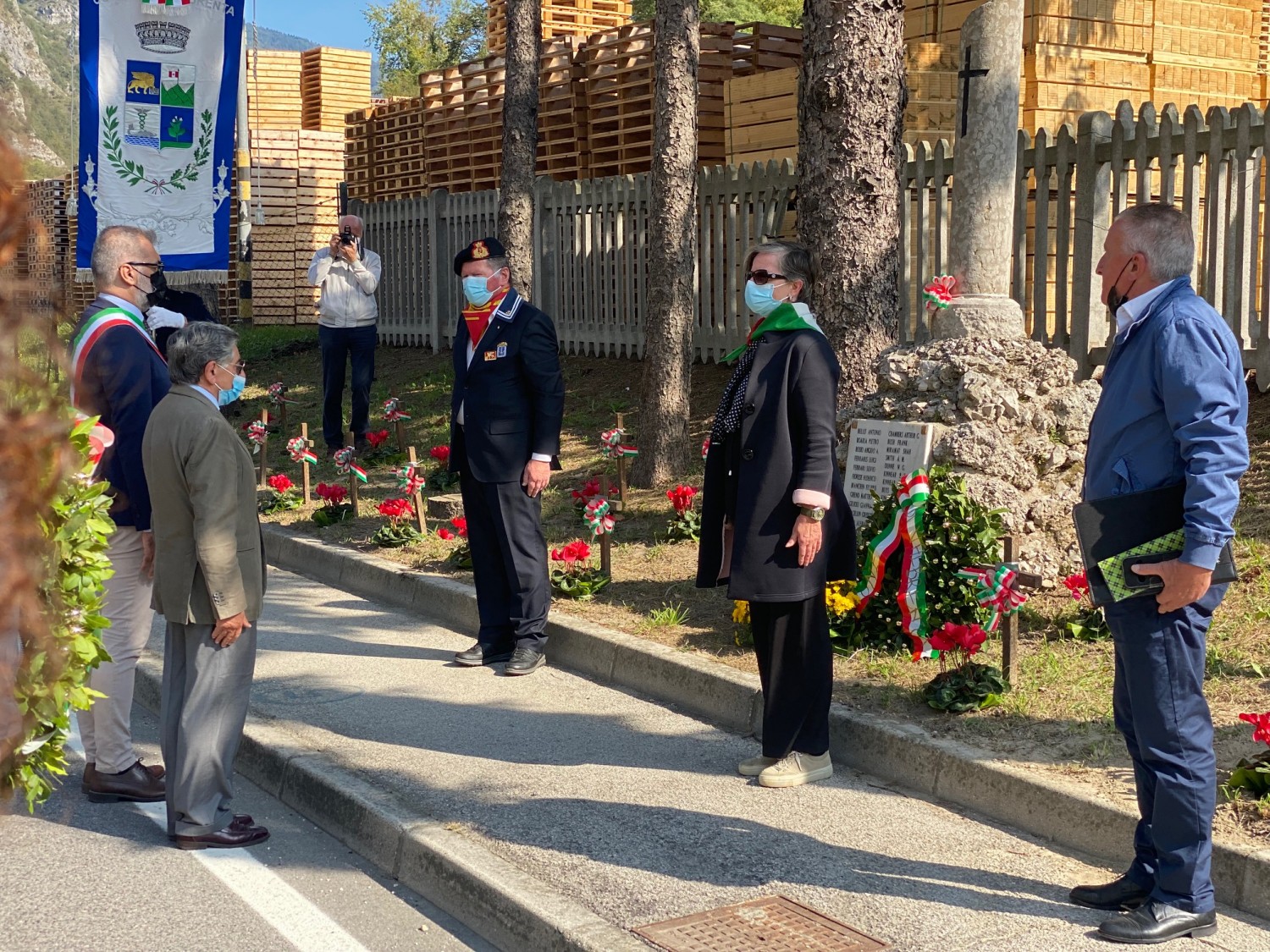 Lo Scudo (crociato) al nazifascismo