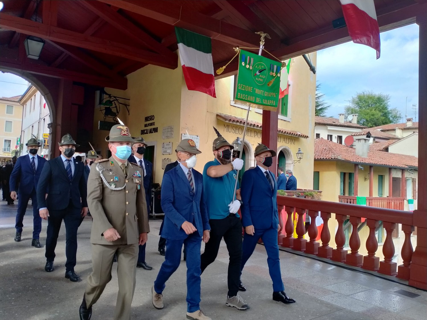 Tutti pazzi per il Ponte