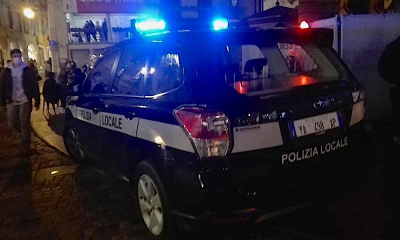 Violenza fuori servizio