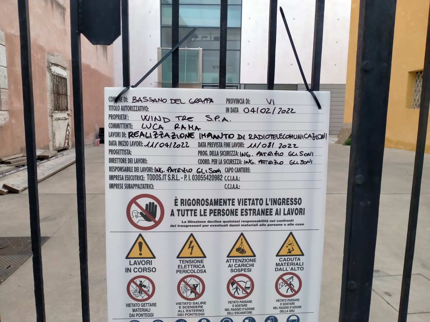 Il cartello di cantiere
