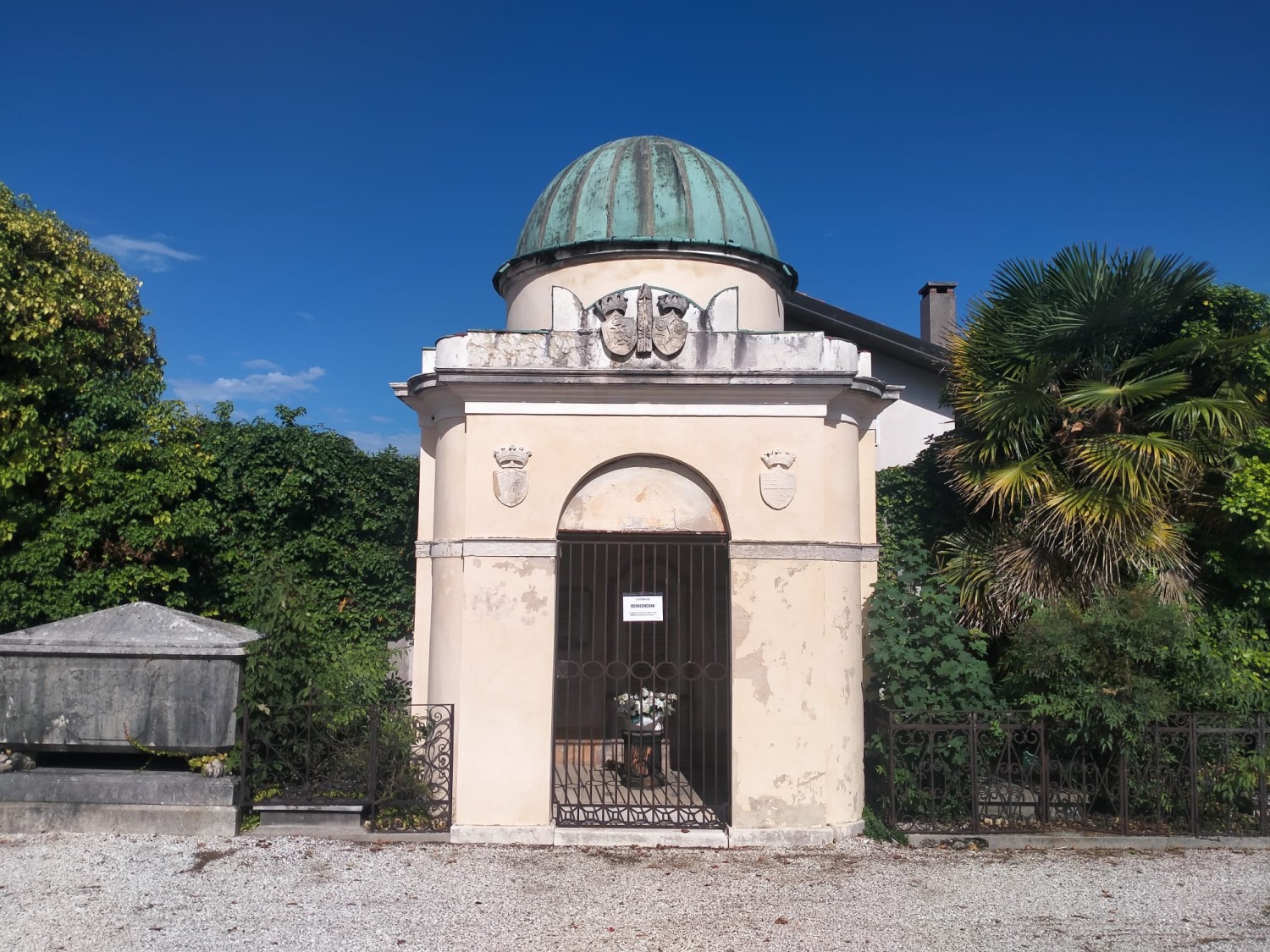 Silenzio di tomba