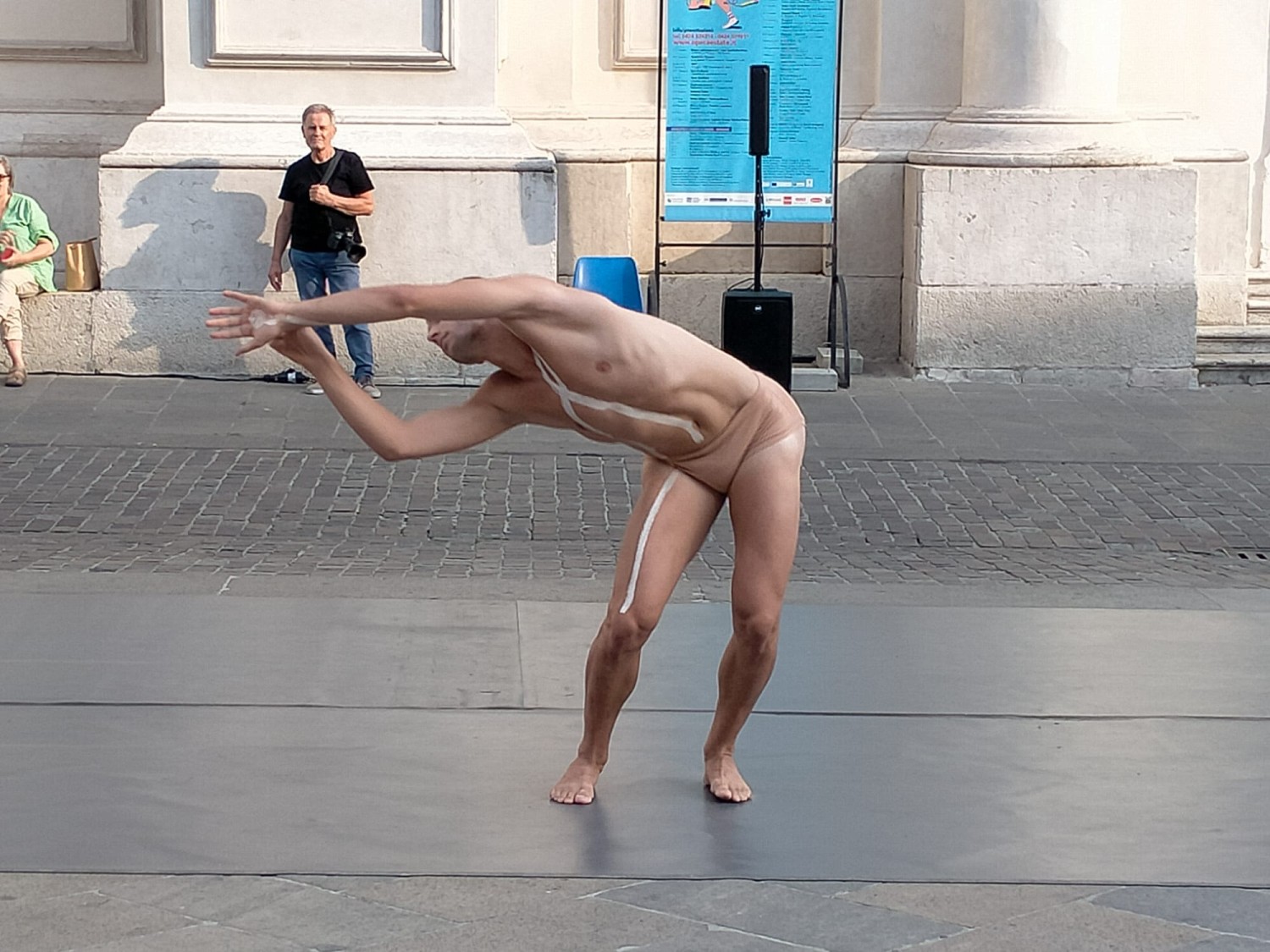 Dancing Canova
