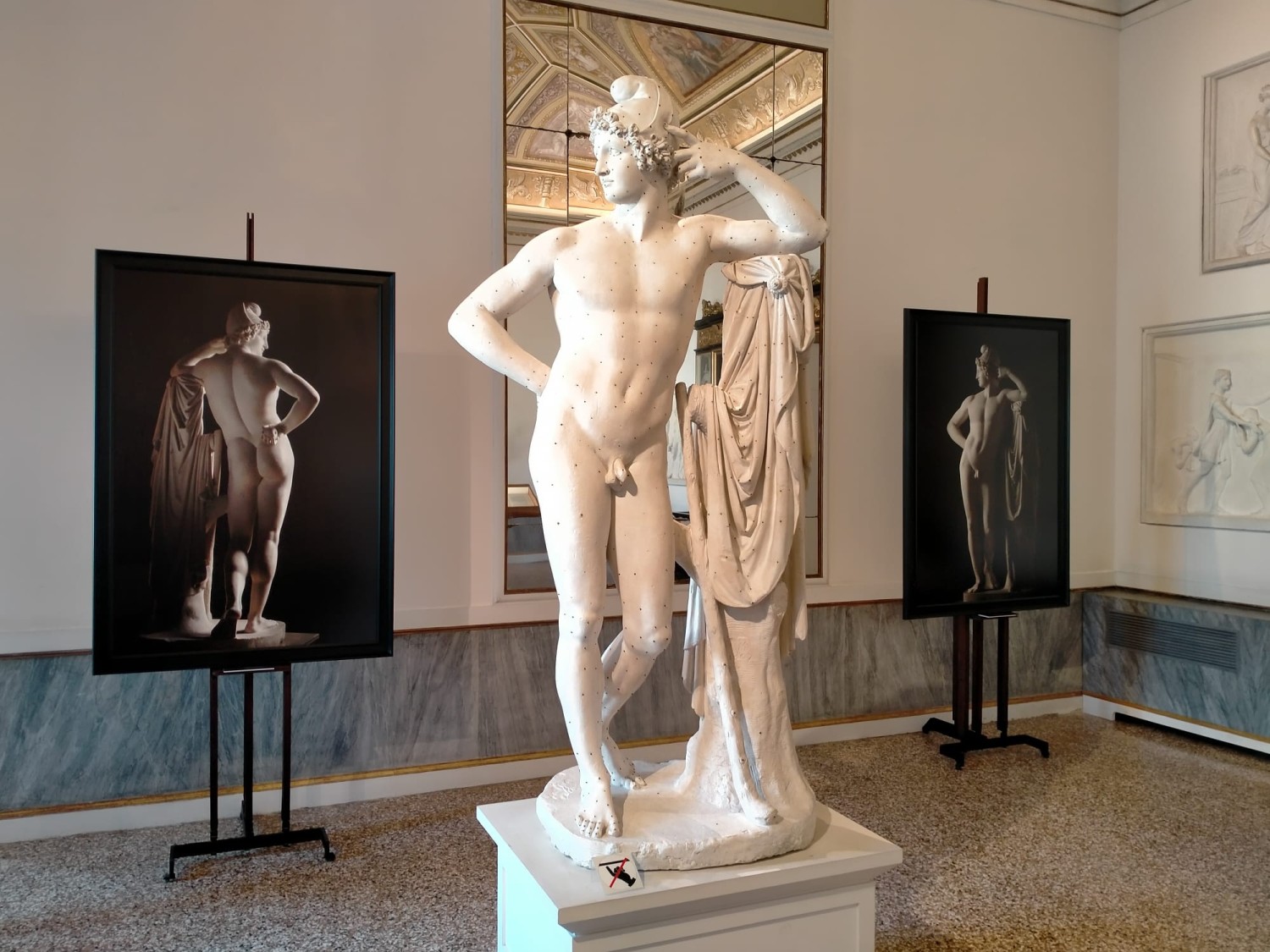Canova scolpisce ancora