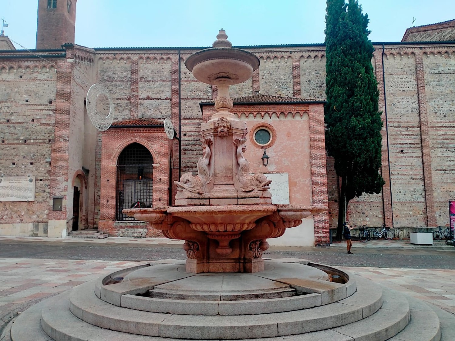 Fratello Zonta, Sorella Acqua
