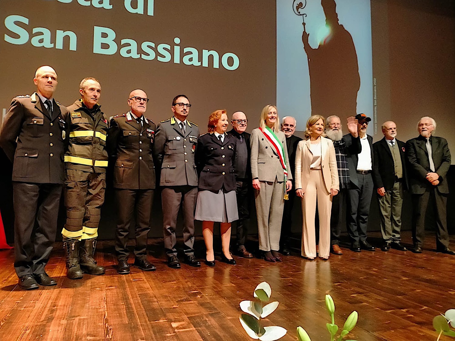 Foto di gruppo con tutti i premiati