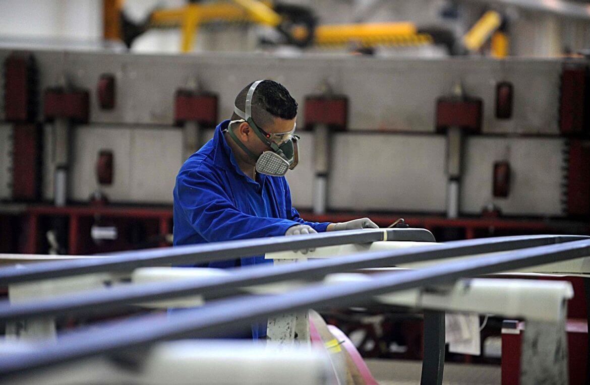 Le aziende spingono sulle assunzioni