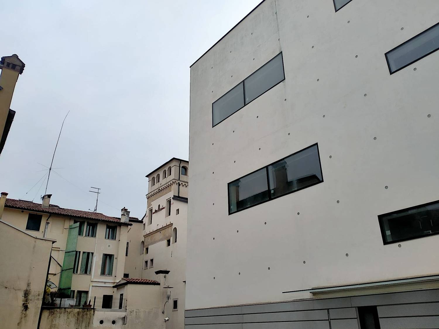 Agli Ordini