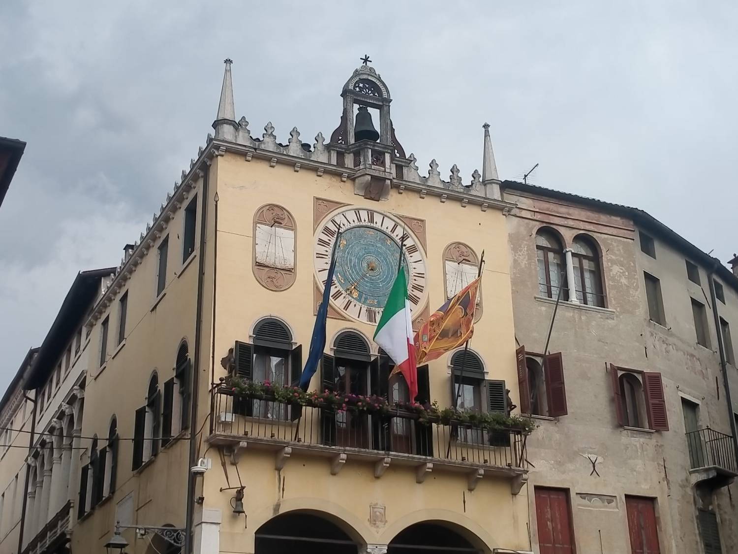 Maria che sondaggio