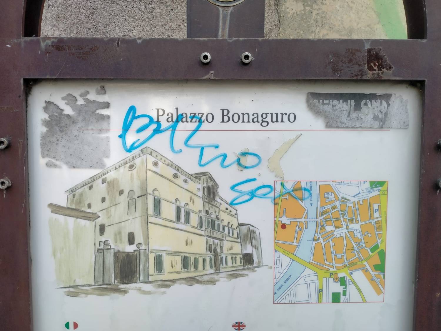 Palazzo Bronxaguro