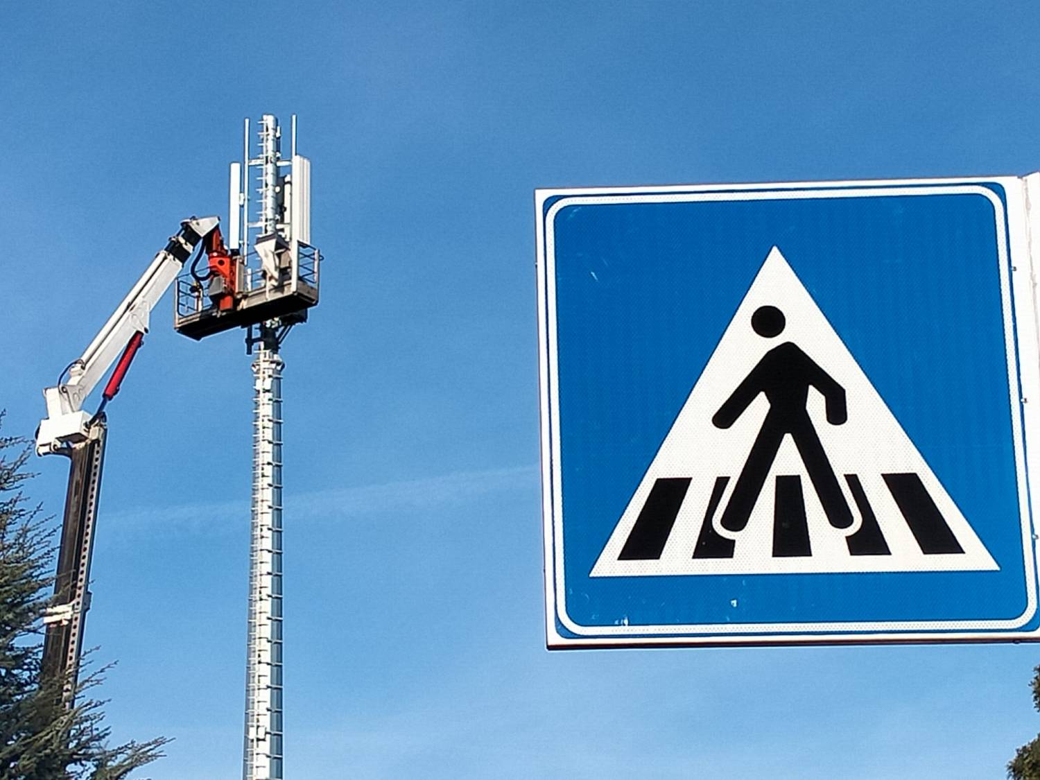 Uomini e Antenne