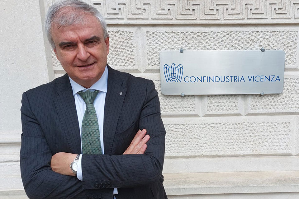 Imprese e investimenti in attesa del taglio dei tassi