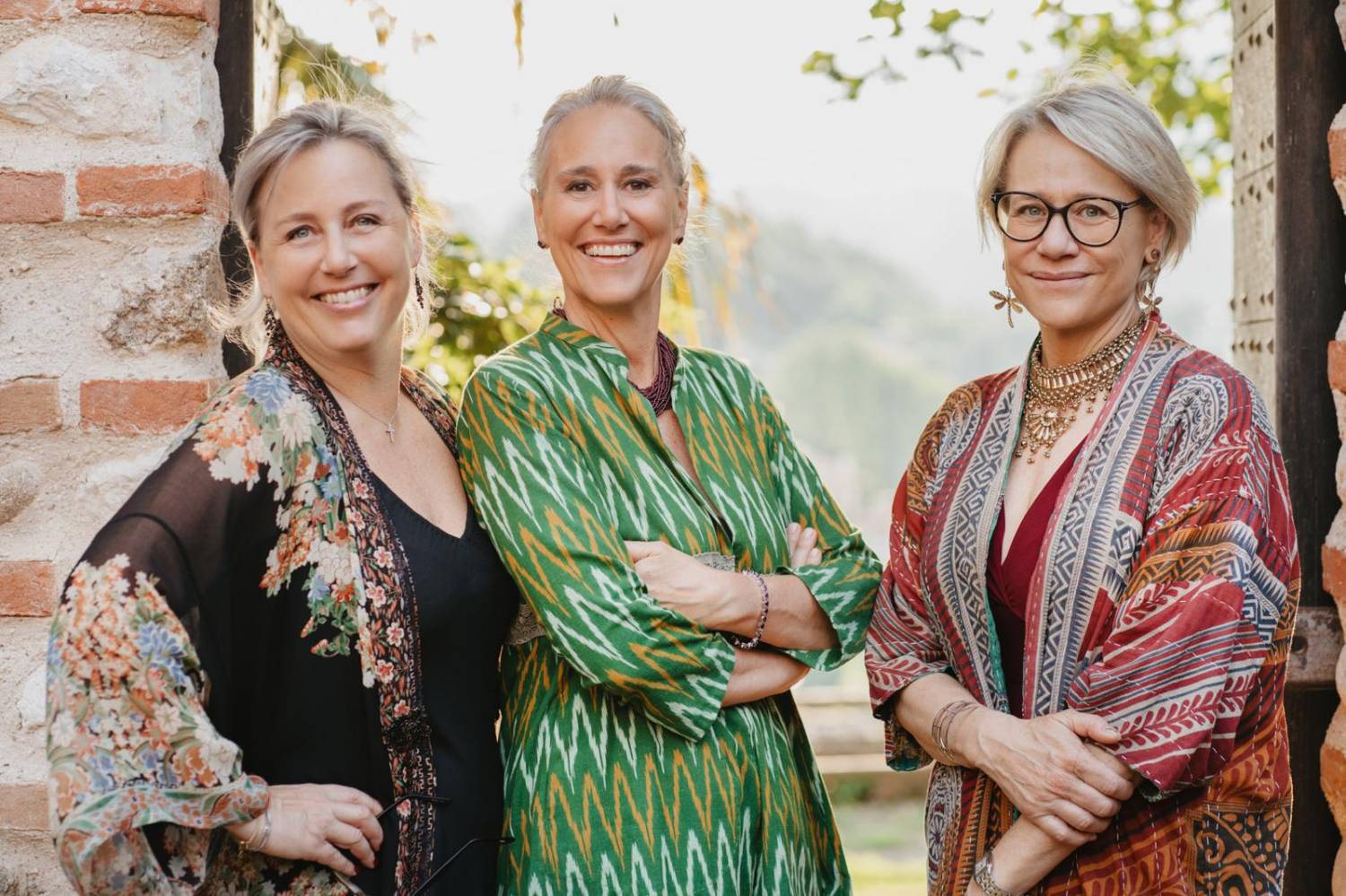 3 Sorelle per 3 Resistere