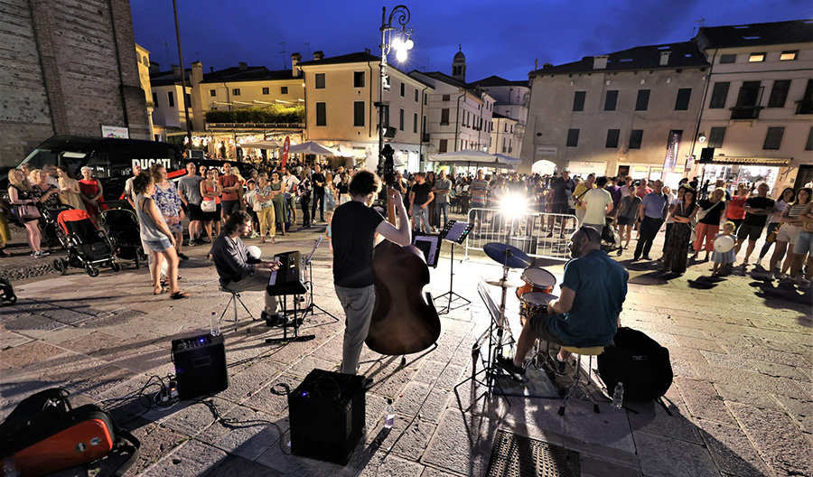 Musica sotto le stelle