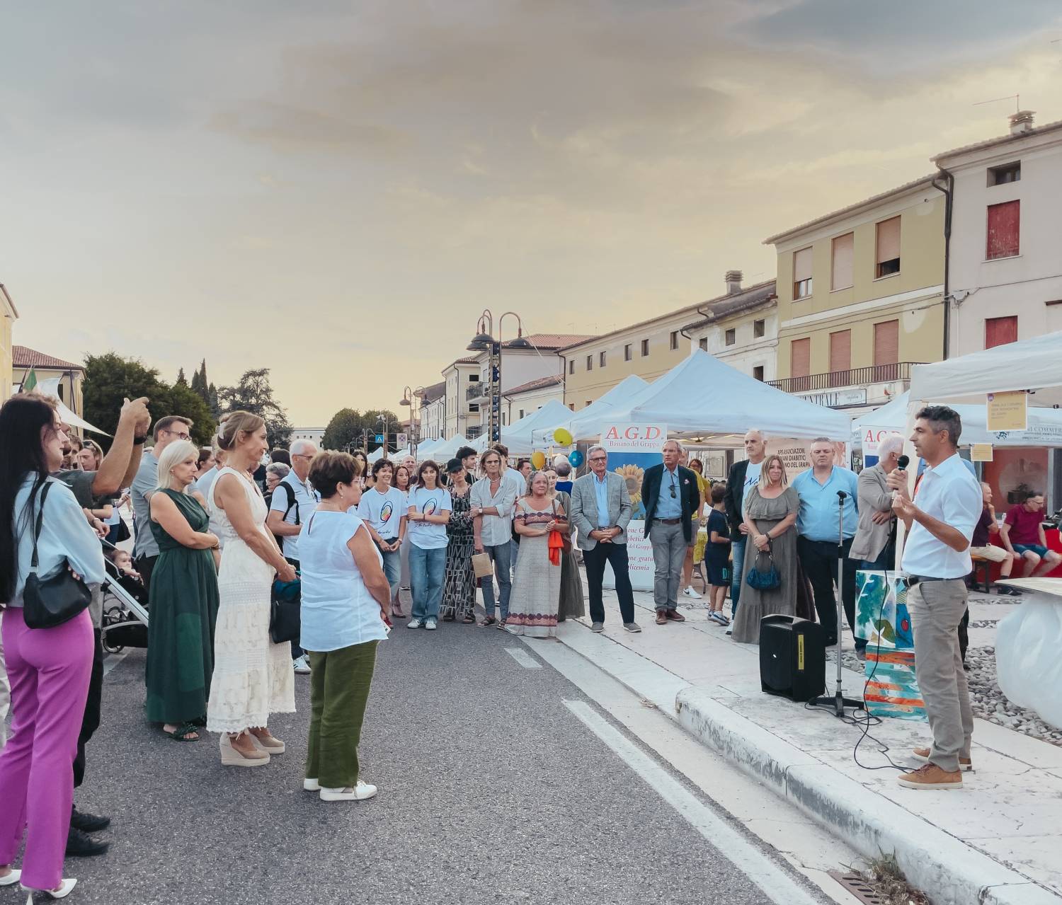 Olio e ceramica si incontrano a tavola