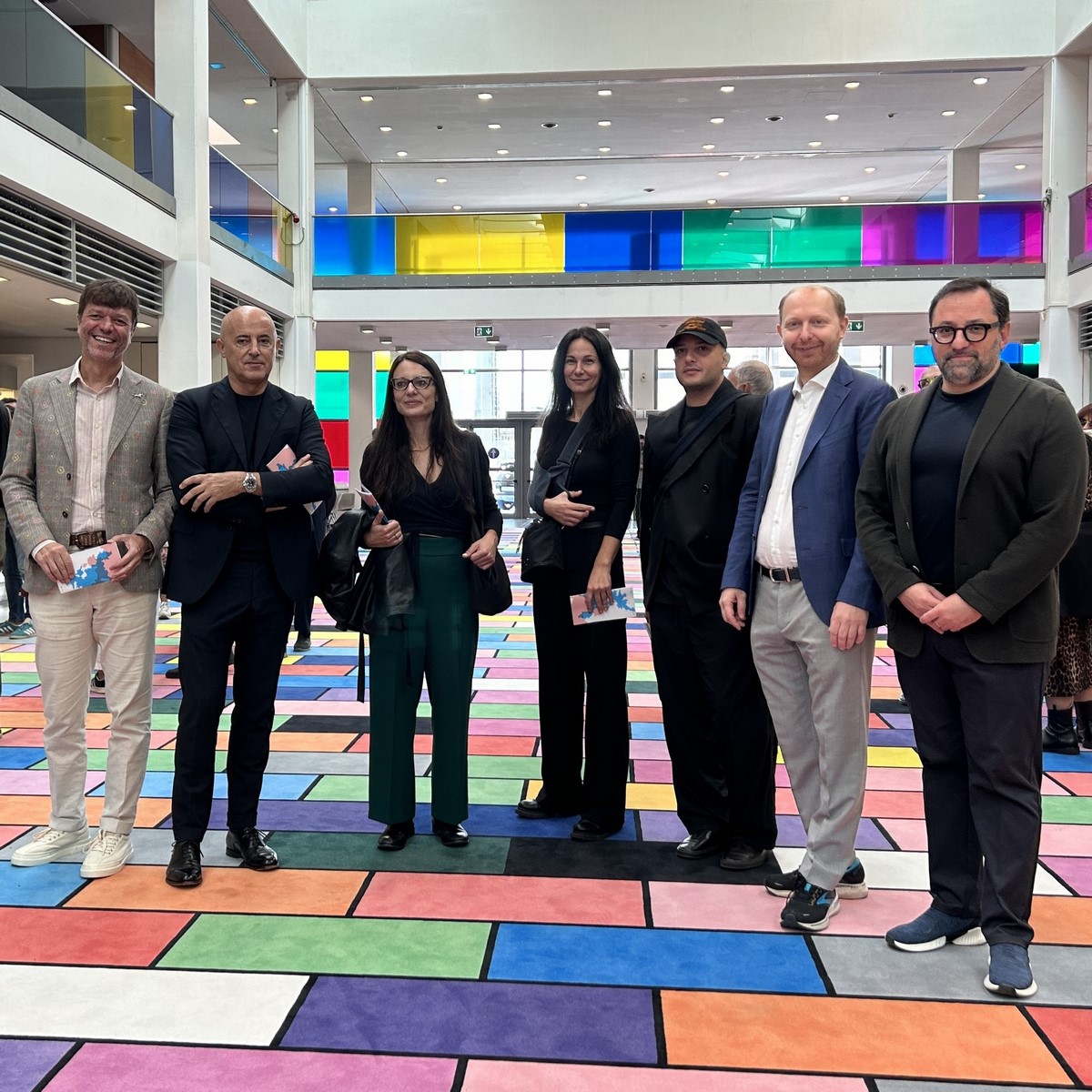 La giuria del Premio Fondazione THE Bank per la pittura contemporanea con Stefano Raimondi