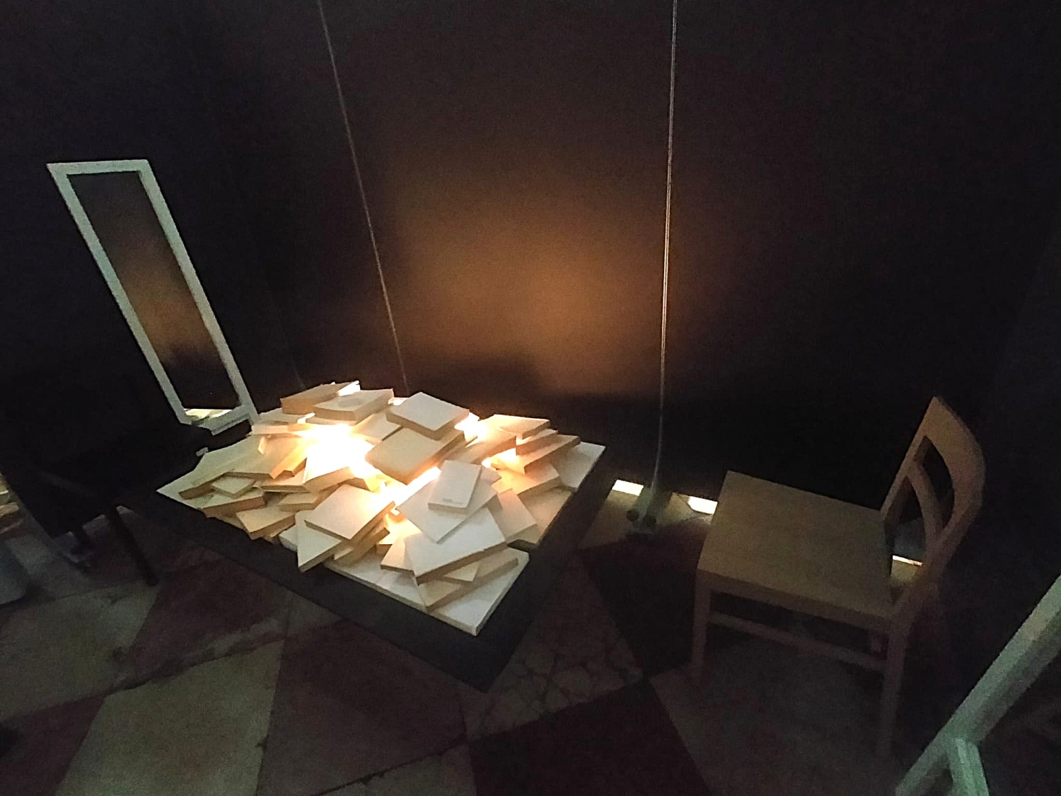 E tra le rette lettere l’arte