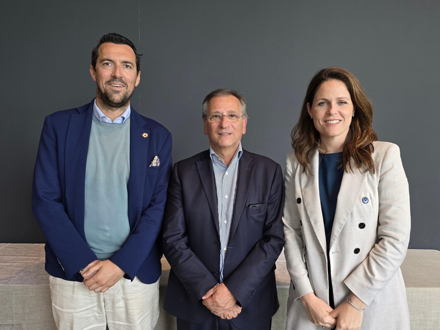 Cambio ai vertici