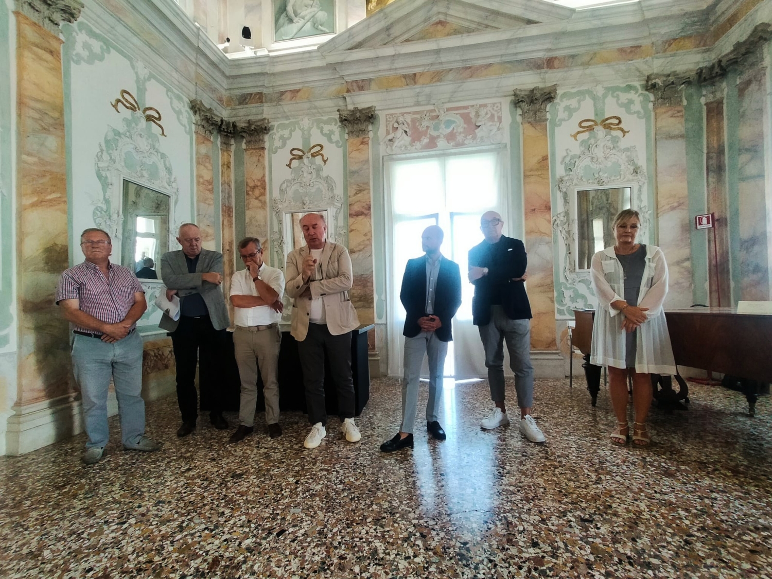 Bassanonet.it - Il CdA di Isacc, col sindaco Finco e la direttrice Bertinazzi, in conferenza stampa