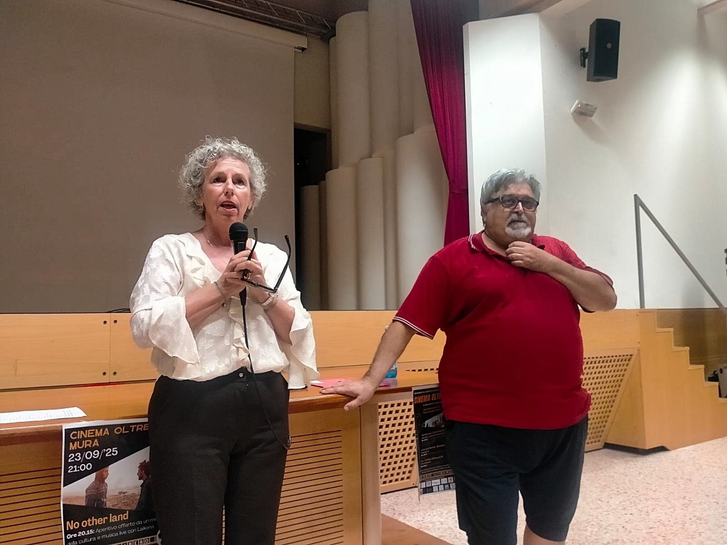 Laura Dinale con Walter Pigato di Cineforum Idea Nove. Foto Alessandro Tich