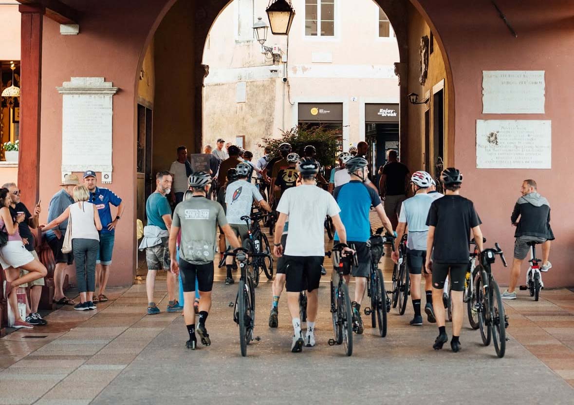La bicicletta diventa strumento di inclusione: nasce la Fondazione Stravarda