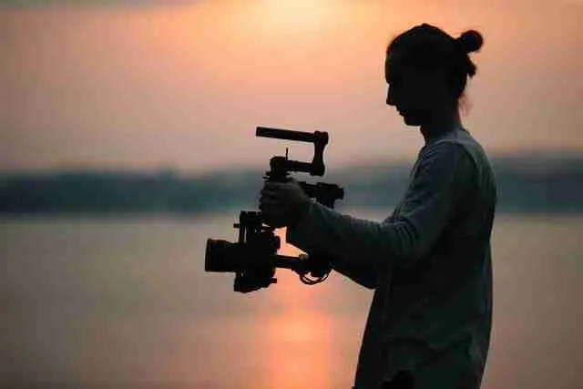 Film "C-14": dopo il casting, caccia alle maestranze