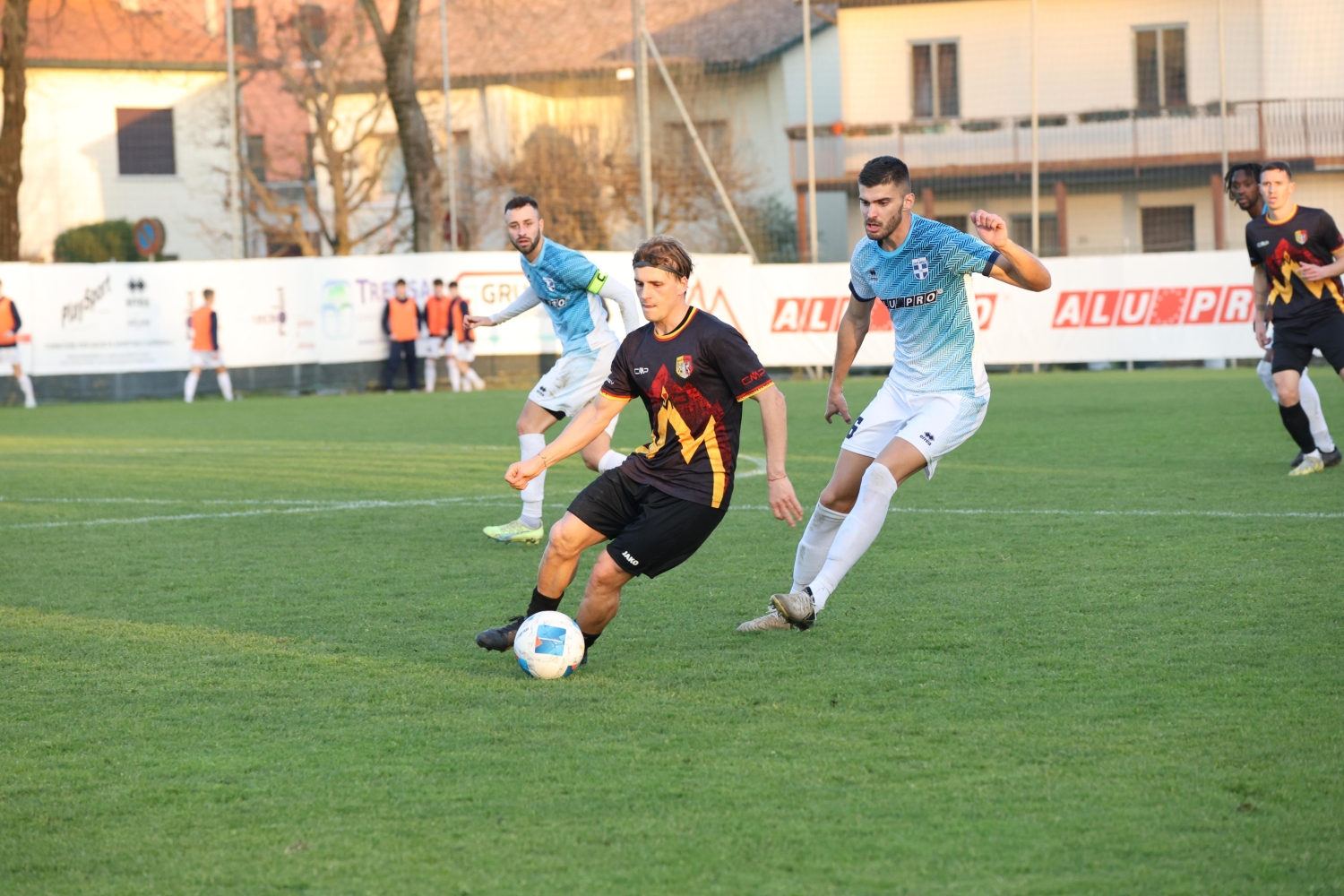 Bassano, che sfida con la Clodiense