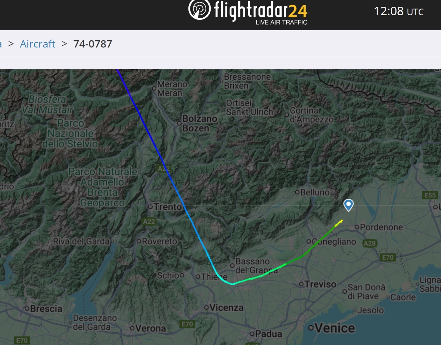 Uno screenshot dal sito "Flightradar24"