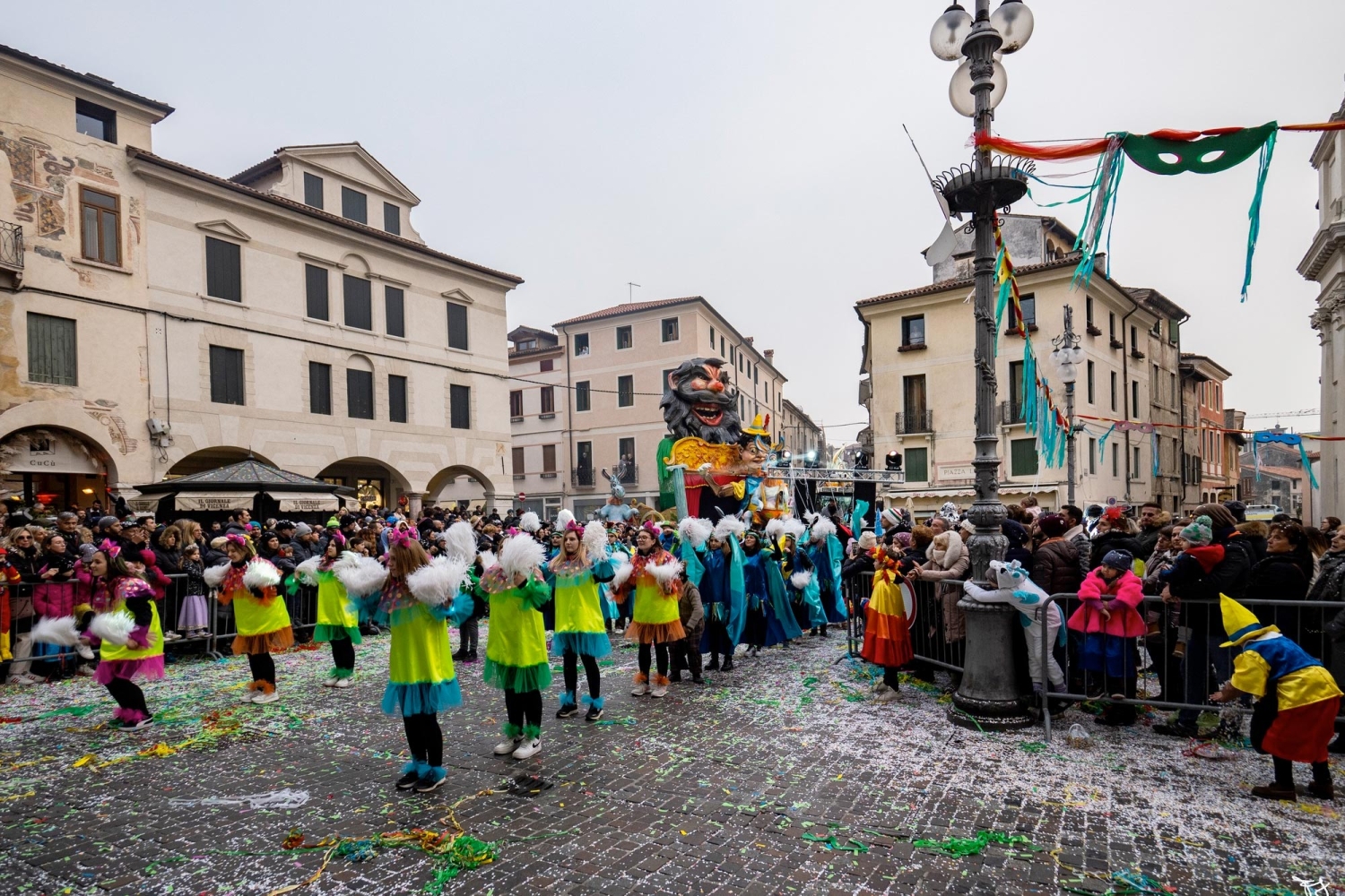 Bassano si colora per il Carnevale 2026