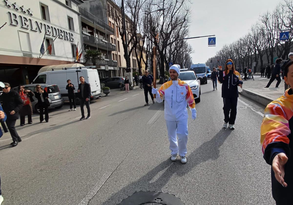 La Fiamma Paralimpica attraversa Bassano: città mobilitata per il passaggio dei tedofori