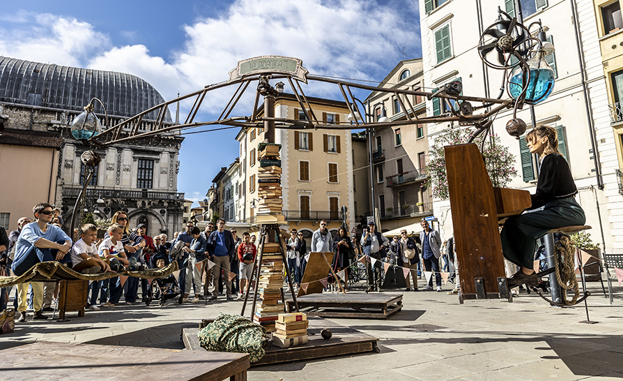 Mercoledì tra stelle e circo