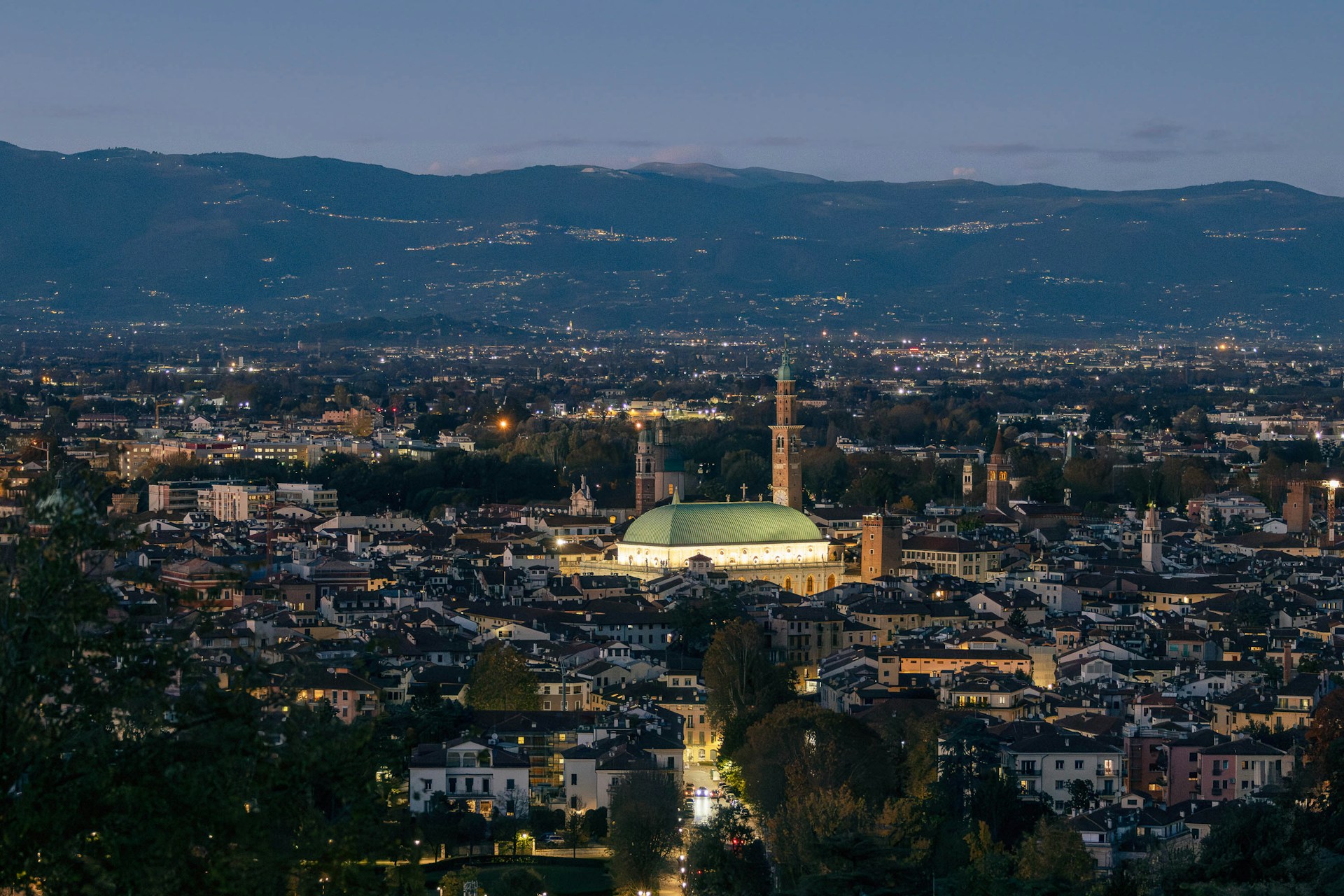 Provincia di Vicenza, oltre 70 sindaci firmano il patto per la "Casa dei Comuni"