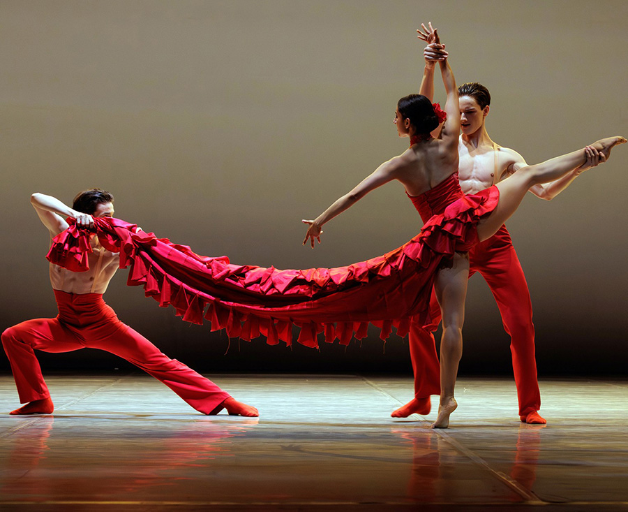 danzatori del Balletto del Teatro Nazionale Serbo
