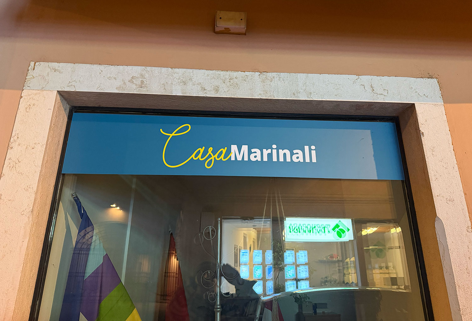 Nata dall'esperienza della lista civica "Bassano per tutti" e "Europa Verde Bassano" dopo le elezioni, lo spazio "Casa Marinali" è stato trasformato in un punto d'incontro aperto alla cittadinanza.