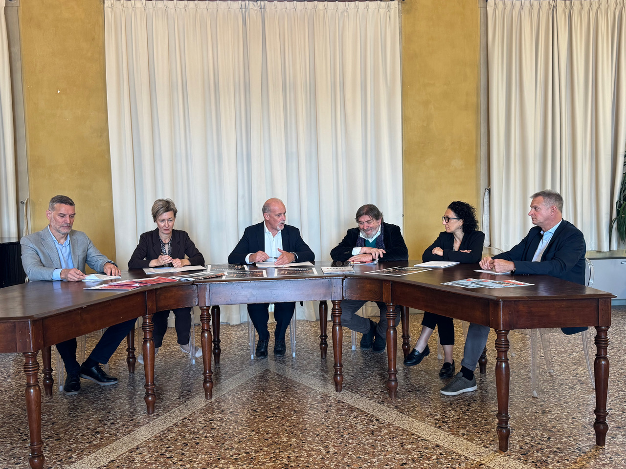Nel centenario di Arnaldo Pomodoro, Cartigliano lancia «Nutri/Menti»: cinema, teatro e grande arte